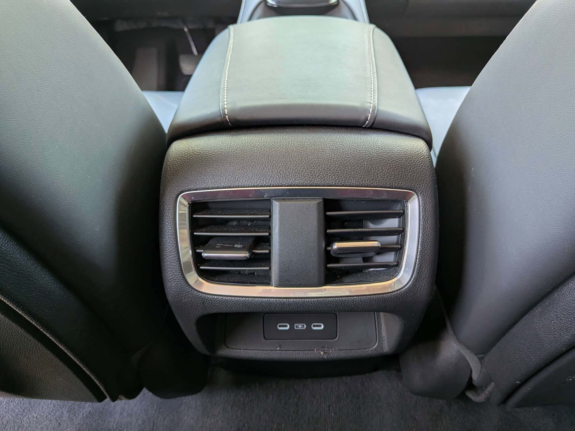 Used 2023 Majestic Black Pearl Acura Technology Package image 53