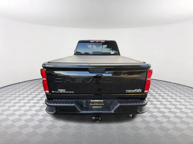 Used 2024 Black Chevrolet High Country image 6