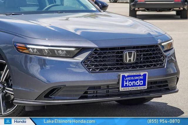 New 2026 Meteorite Gray Metallic Honda SE image 2