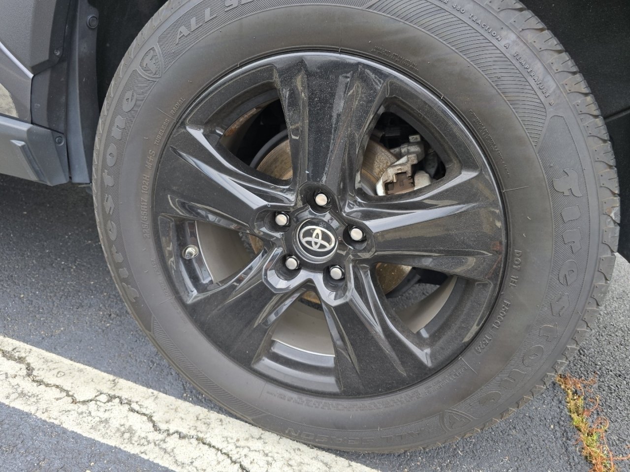Used 2022 Gray Toyota LE image 23