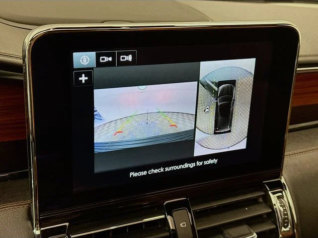 Used 2019 Black Lincoln Reserve image 14