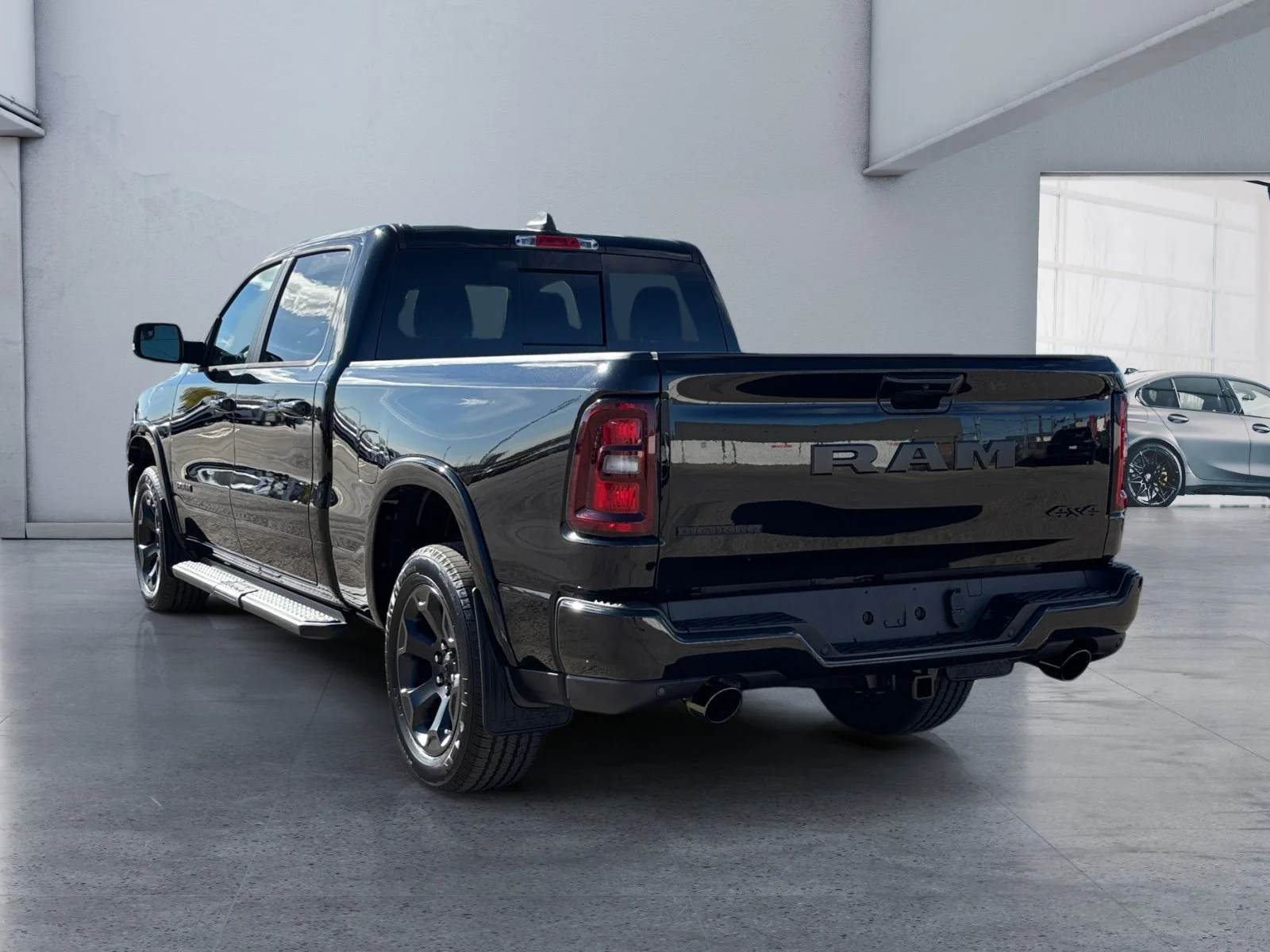 New 2027 Diamond Black Crystal Pearl Ram Big Horn image 3
