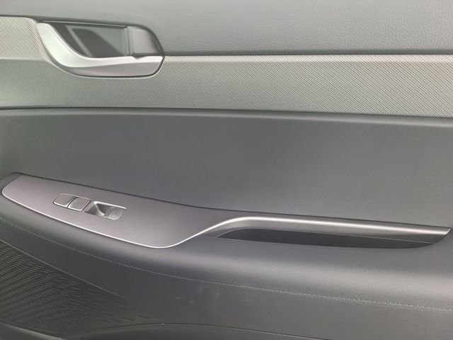 Certified Used 2025 Black Hyundai XRT image 24