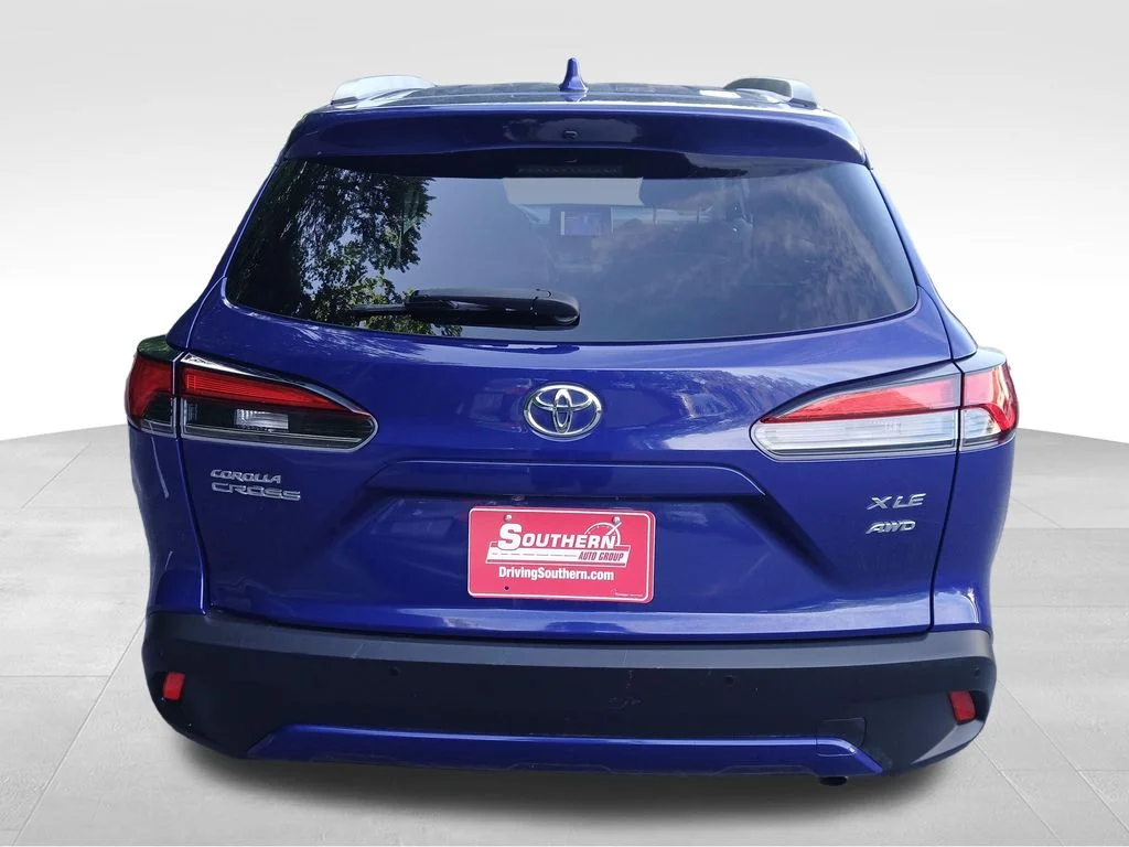 Used 2024 Blue Toyota XLE image 10