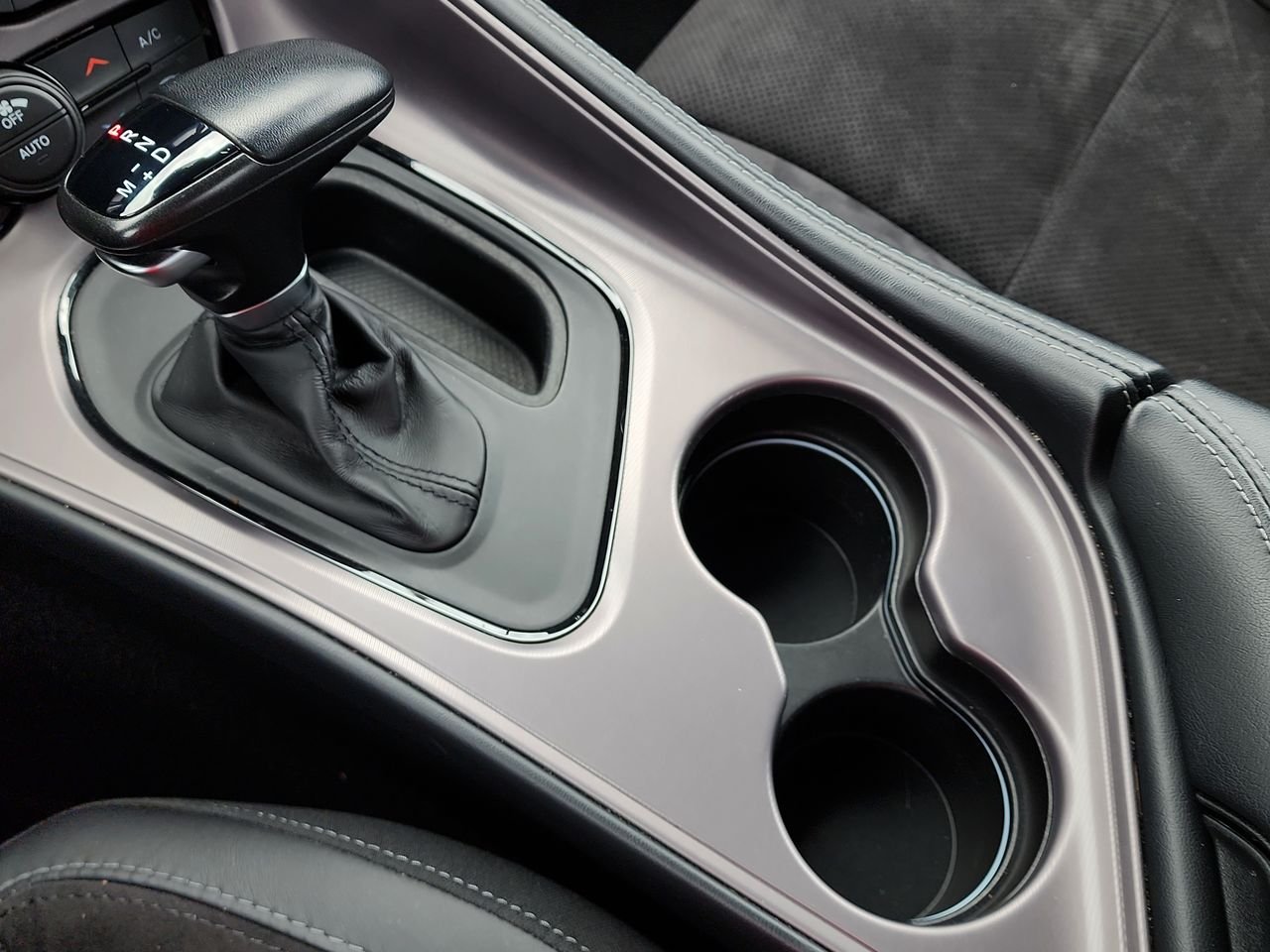 Used 2023 Go Mango Dodge R/T Scat Pack image 18