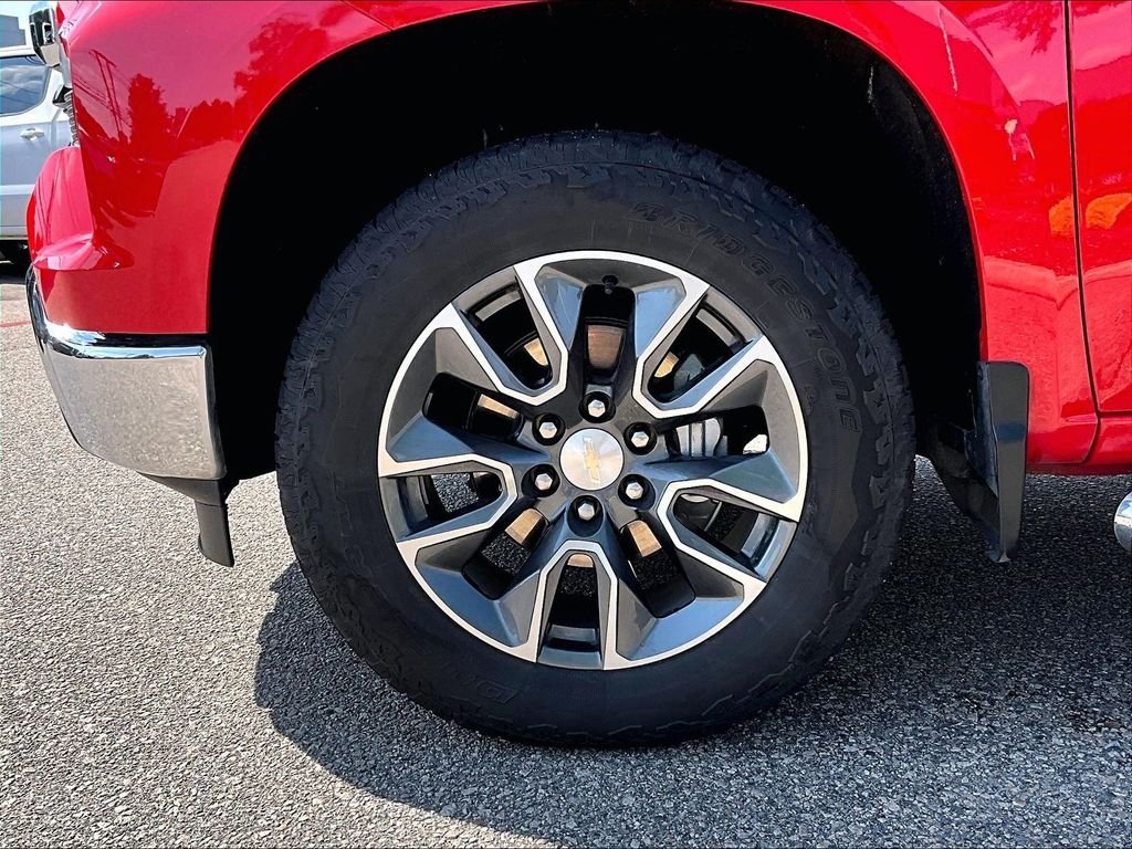 Used 2023 Red Chevrolet LT image 7