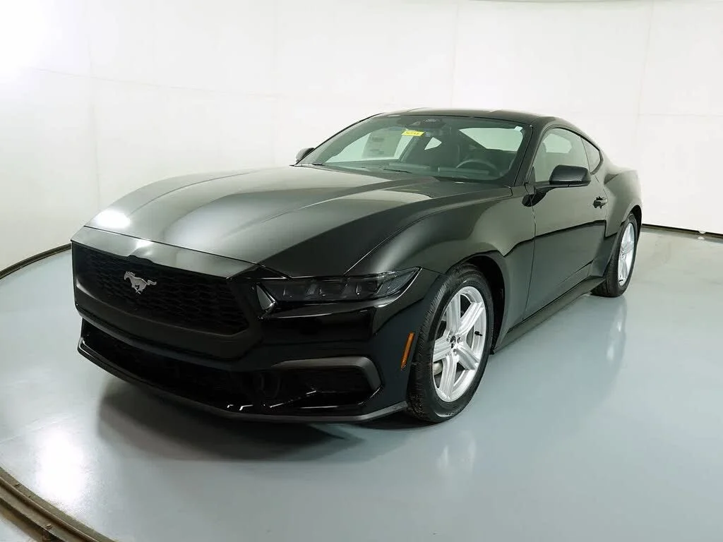 2026 Ford Mustang EcoBoost Fastback - Photo 17