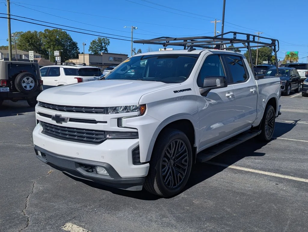 Used 2020 White Chevrolet RST image 2
