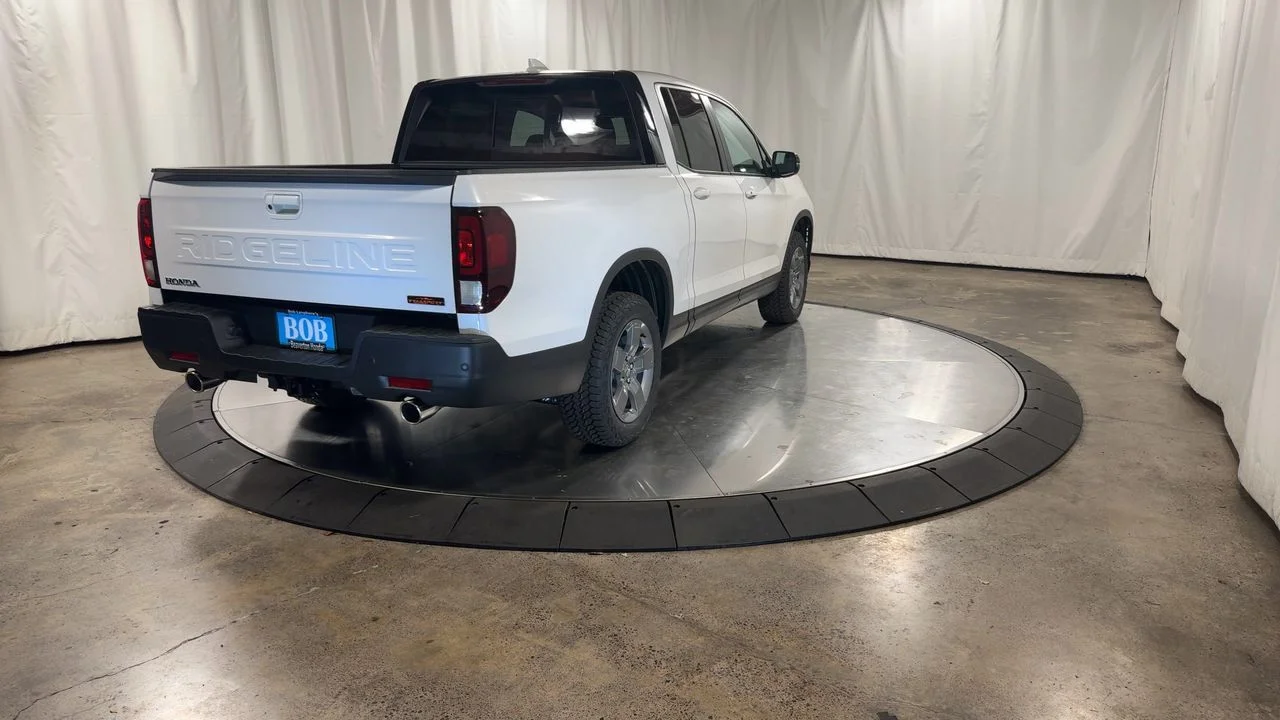 2025 Honda Ridgeline TrailSport - Photo 9