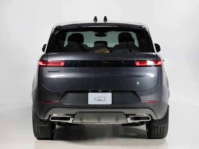 New 2026 Carpathian Grey Land Rover SE image 7