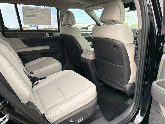 New 2027 Phantom Black Hyundai Limited image 12
