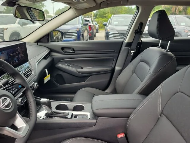 New 2026 Black Nissan 2.5 SV image 6