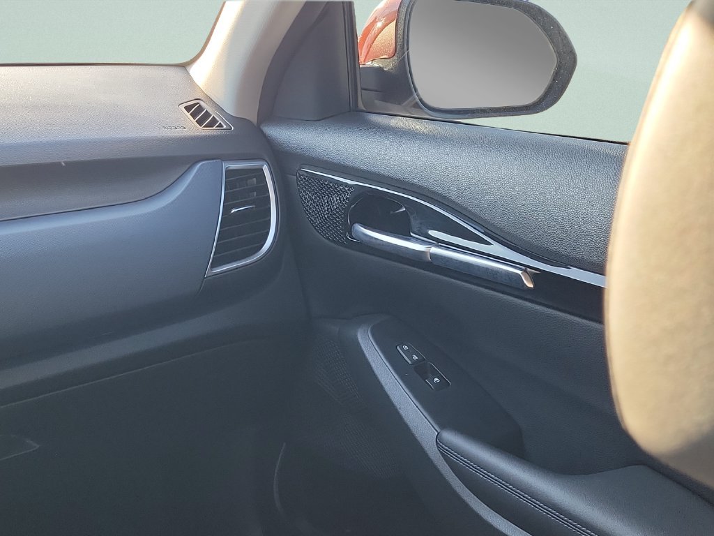Used 2023 Orange Kia S image 13