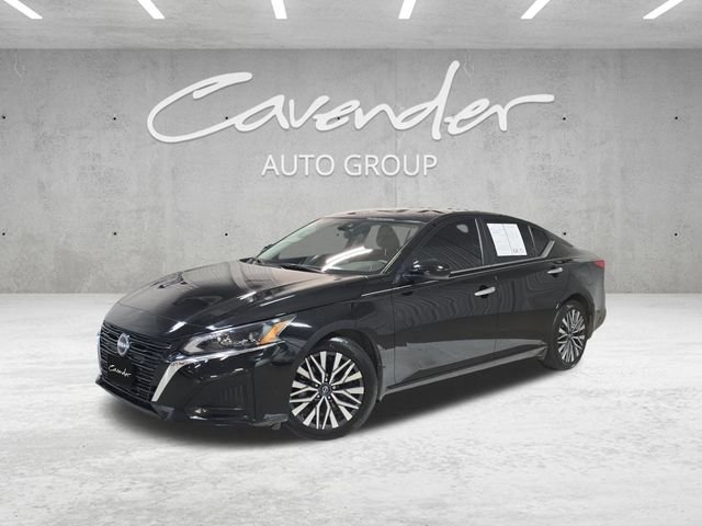 2023 Nissan Altima SV