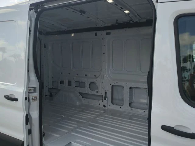New 2026 Oxford White Ford Cargo Van image 14