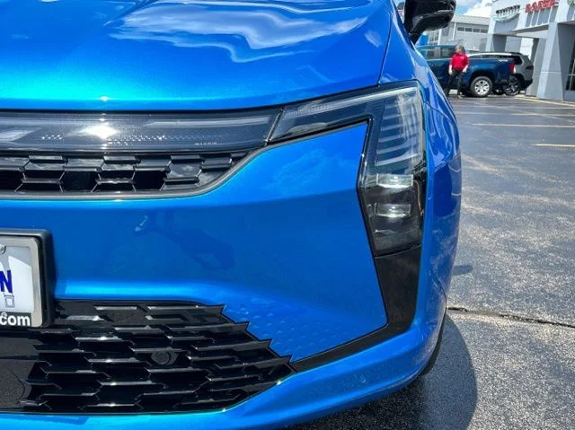New 2027 Blue Pearl Chrysler Limited image 3