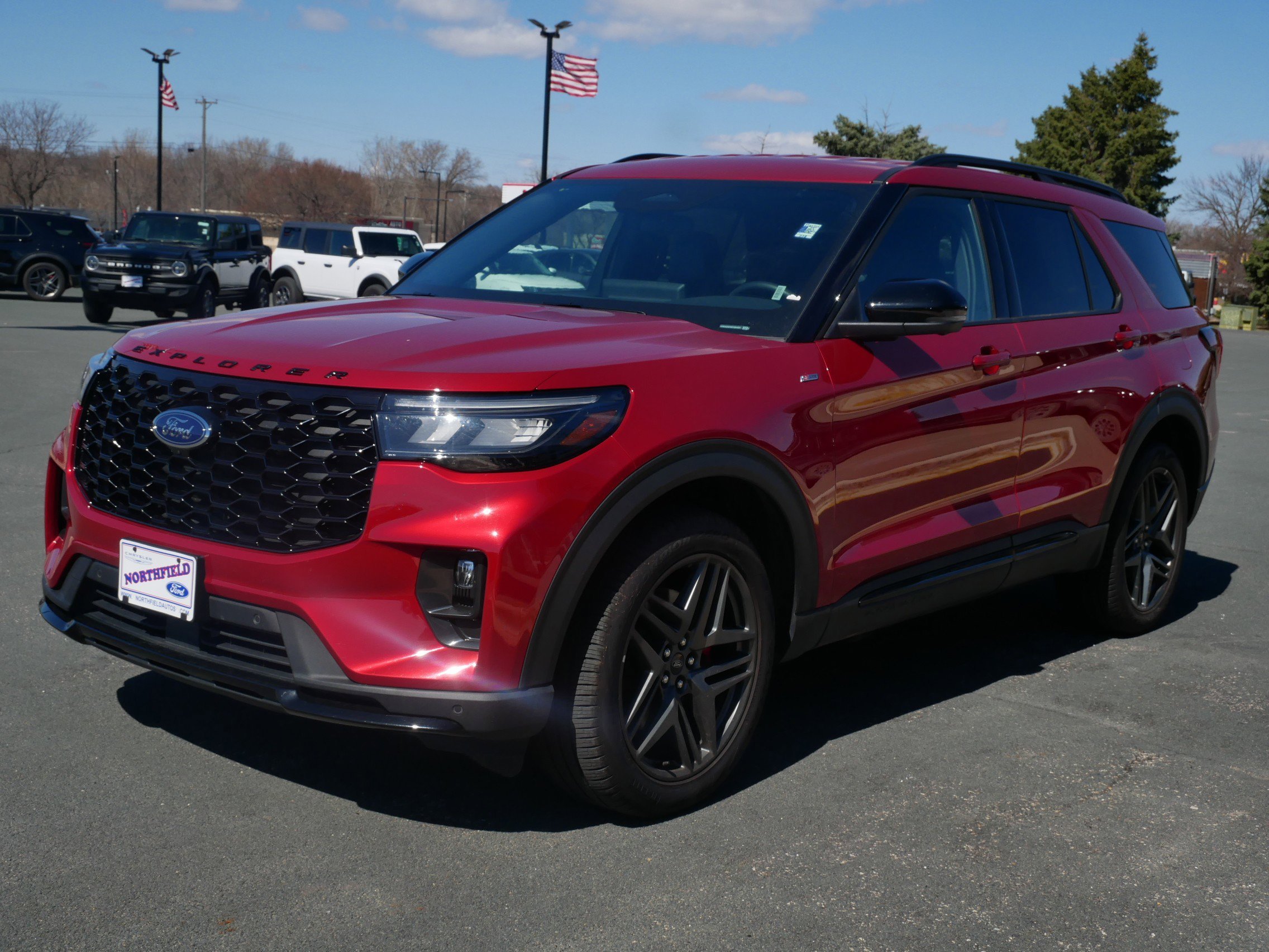 View vehicle photo 4