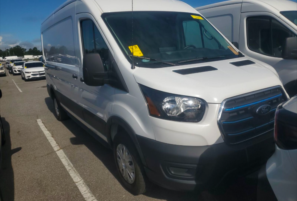 Used 2023 White Ford Base image 1