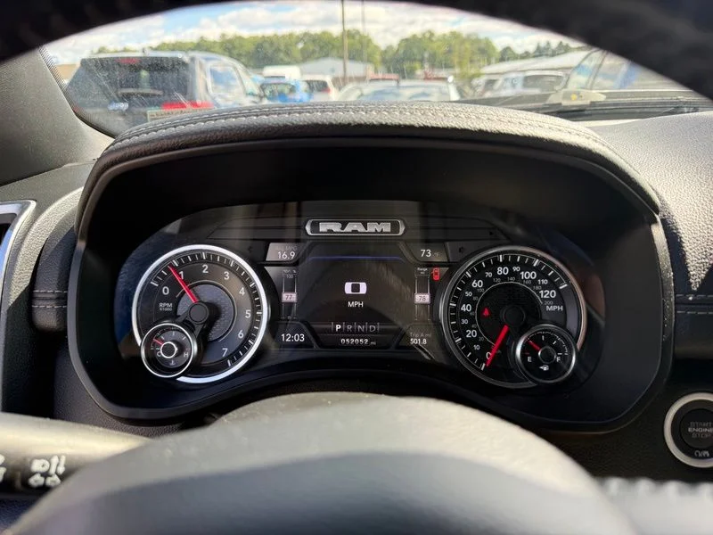 Used 2022 White Ram Laramie image 7
