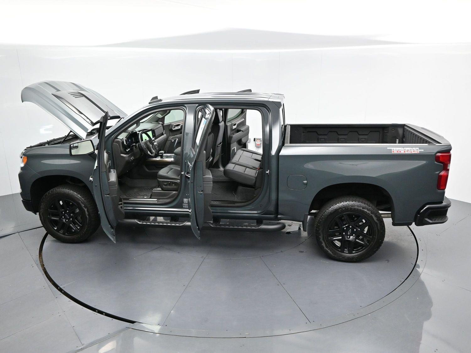 Used 2025 Cypress Gray Chevrolet LT Trail Boss image 41