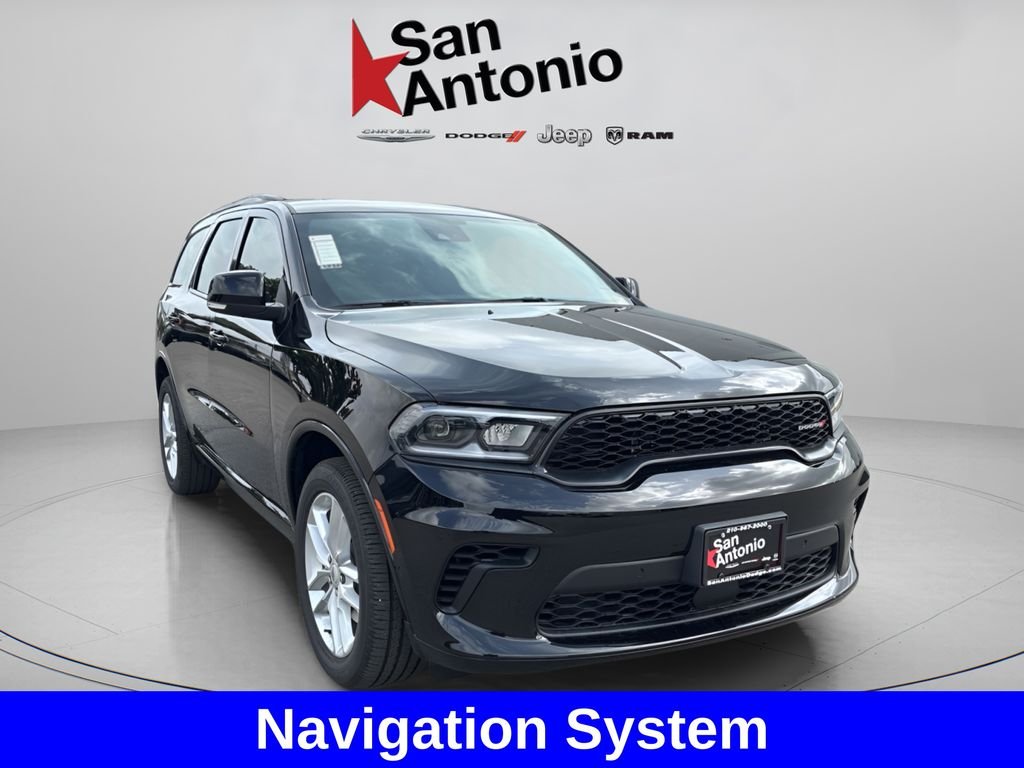 New 2026 Diamond Black Clear-Coat Exterior Paint Dodge GT Plus image 2