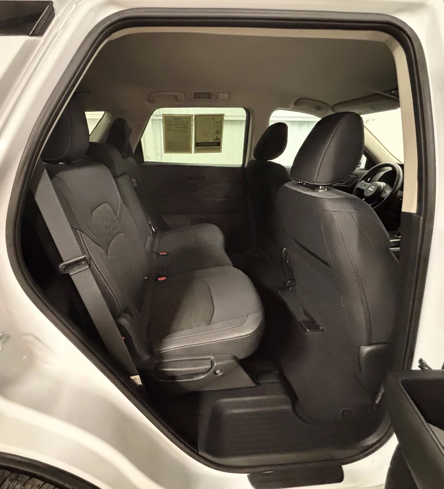 Used 2025 White Nissan SV image 20