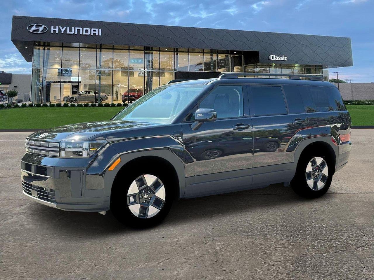 New 2026 Phantom Black Hyundai SEL image 2