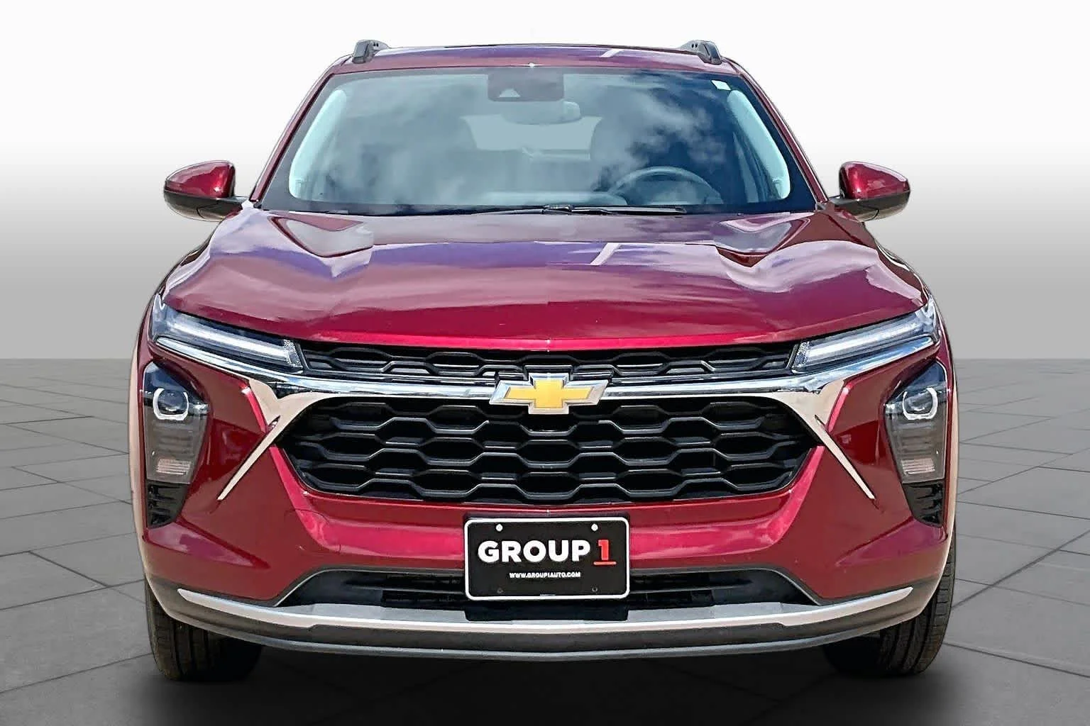 Used 2025 Crimson Metallic Chevrolet LT image 3