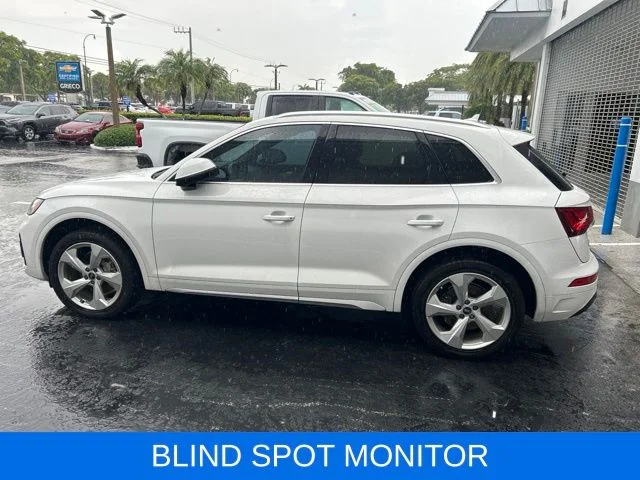 Used 2021 White Audi 45 Premium Plus image 4