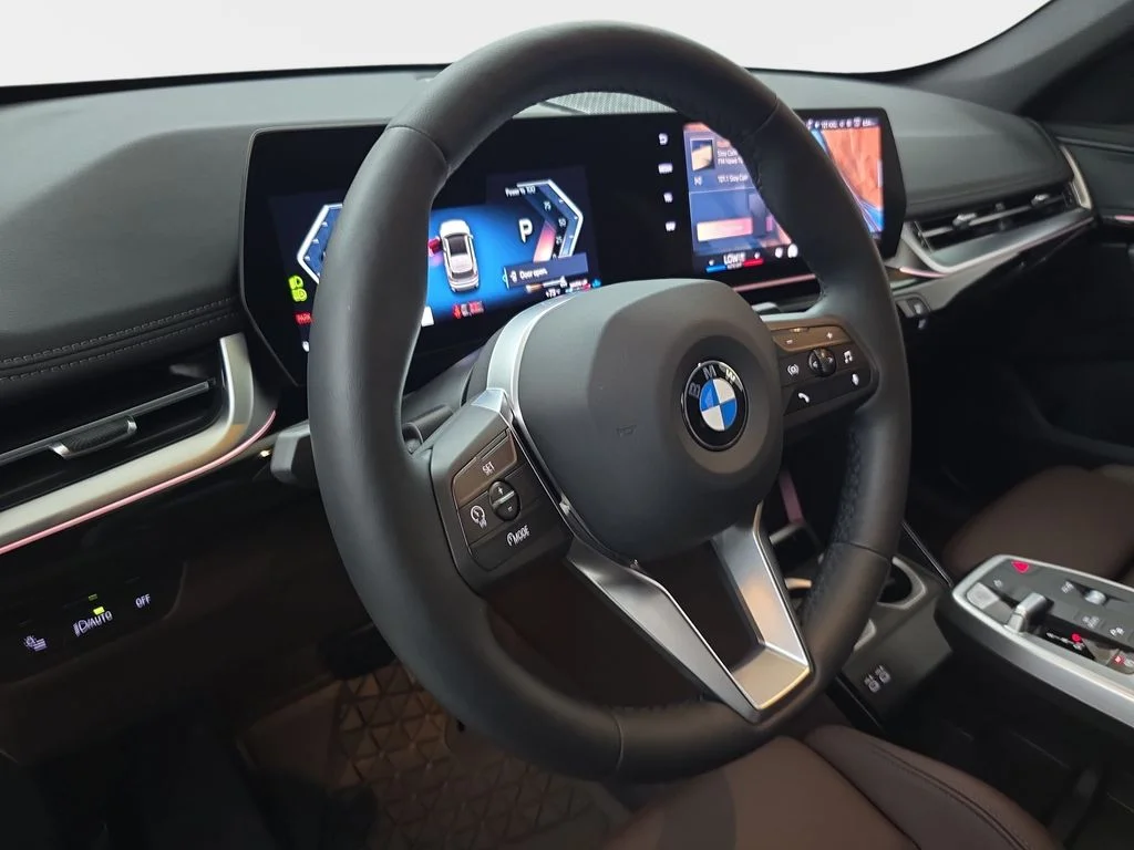Used 2024 Alpine White BMW xDrive28i image 19