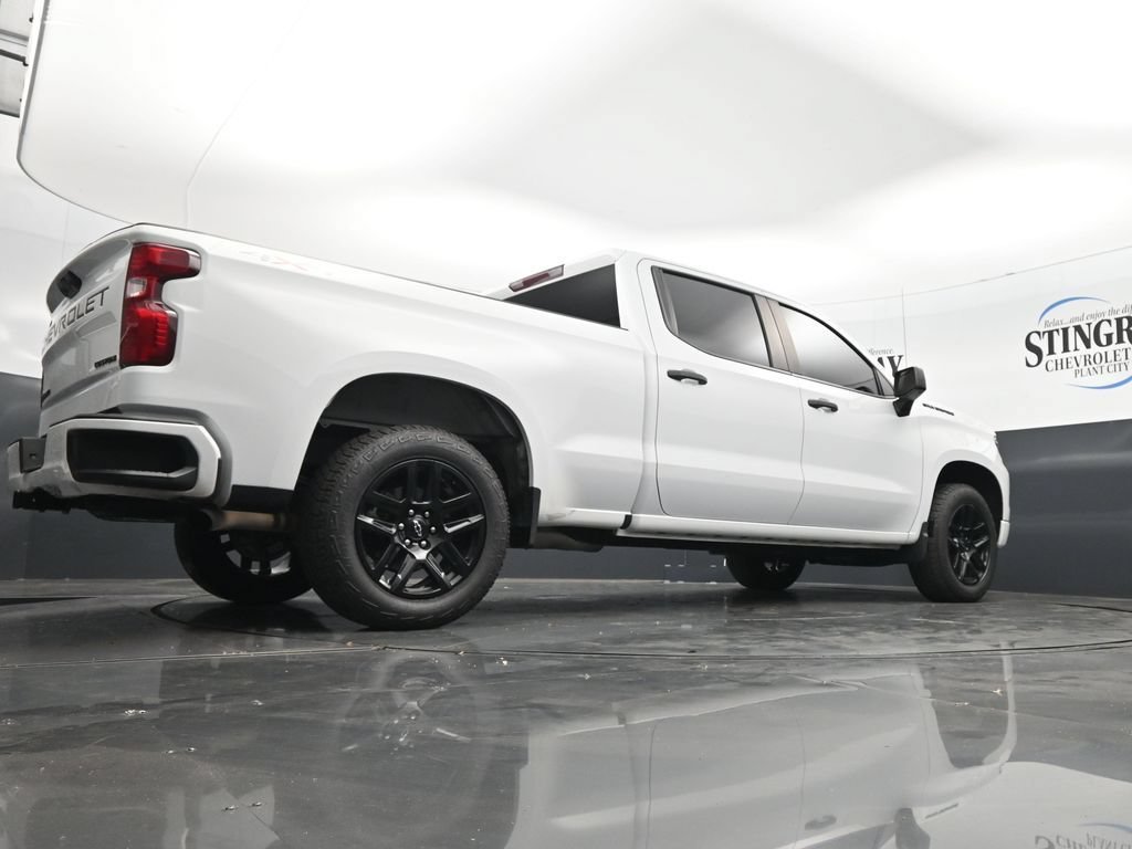 Used 2022 Summit White Chevrolet Custom image 32