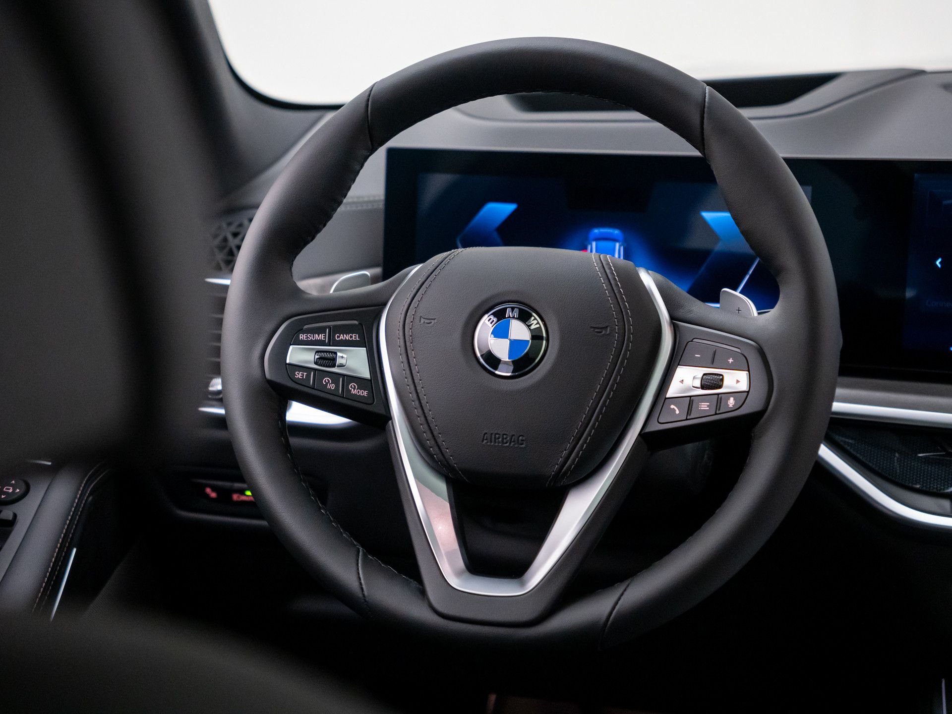New 2026 Tanzanite Blue II Metallic BMW xDrive40i image 12