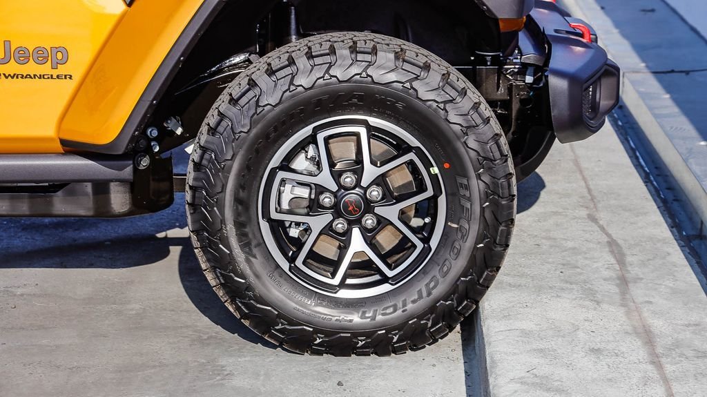 New 2026 Goldilocks Jeep Rubicon image 11