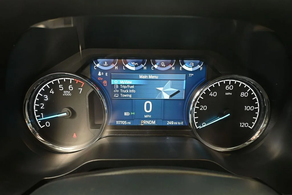 Used 2022 White Ford XLT image 23