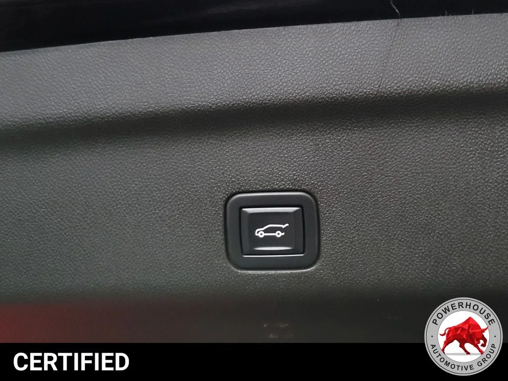 Certified Used 2022 Gray Chevrolet Z71 image 15
