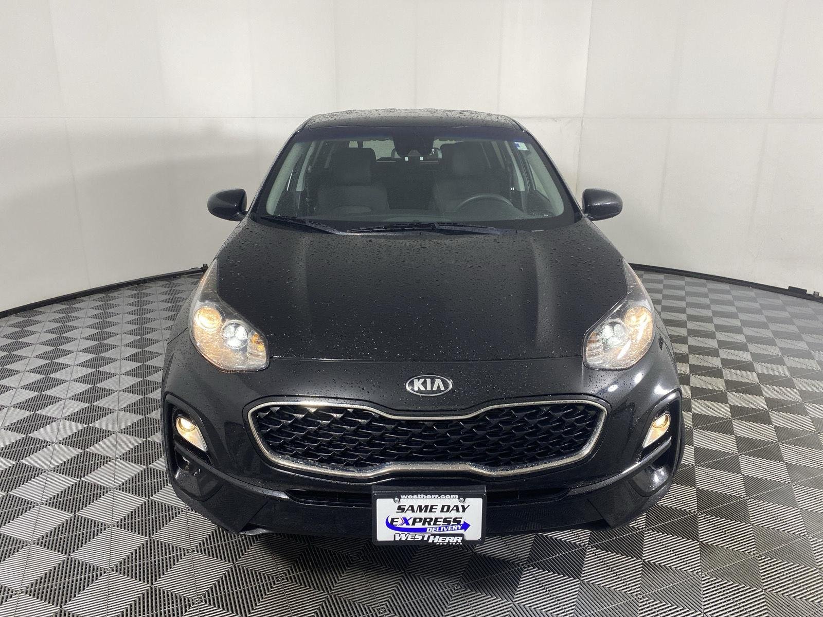Used 2020 Black Cherry Kia LX image 4