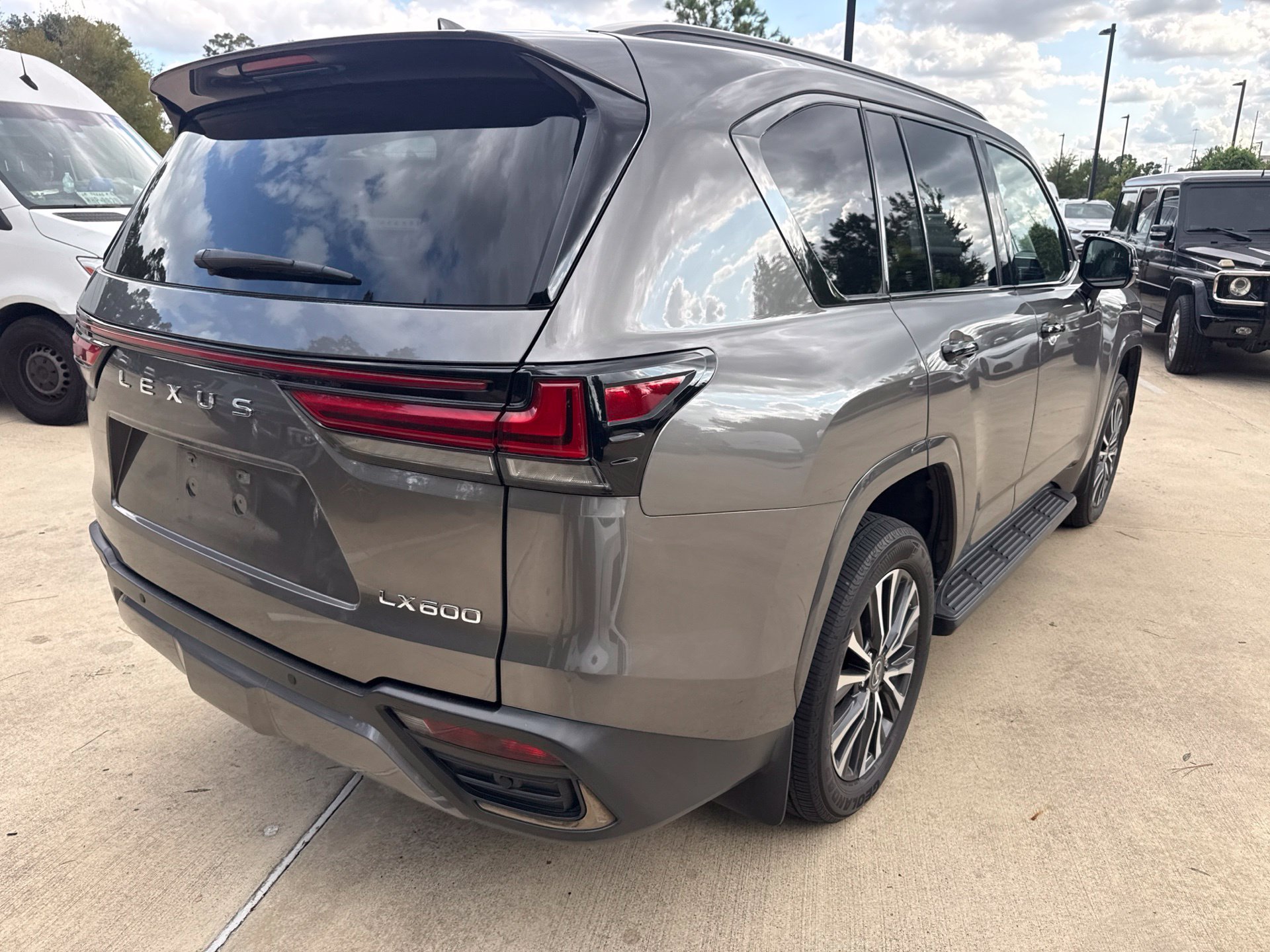 Used 2023 Manganese Luster Lexus 600 Premium image 4