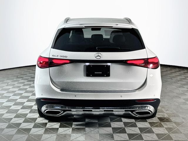 New 2027 Polar White Mercedes-Benz GLC 300 image 6