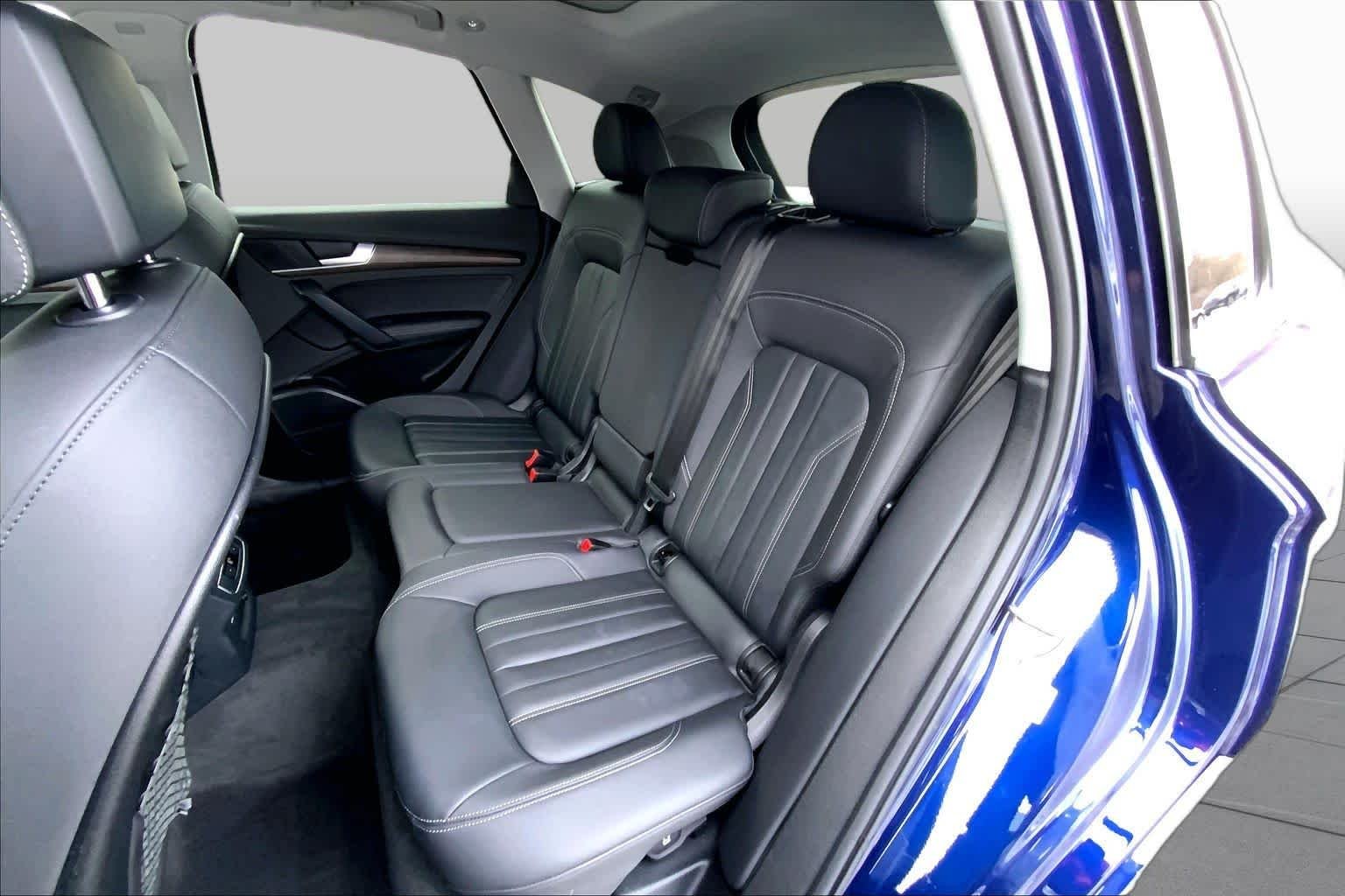 Used 2023 Navarra Blue Metallic Audi S line Premium Plus image 21