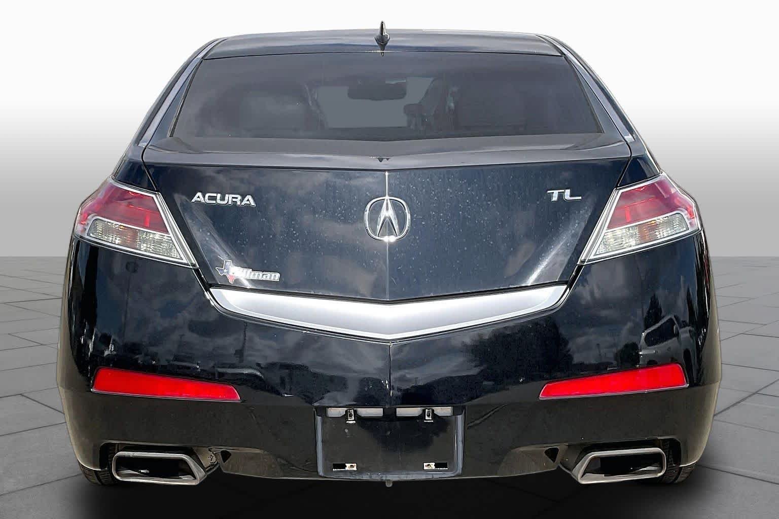 Used 2010 Crystal Black Pearl Acura  image 4