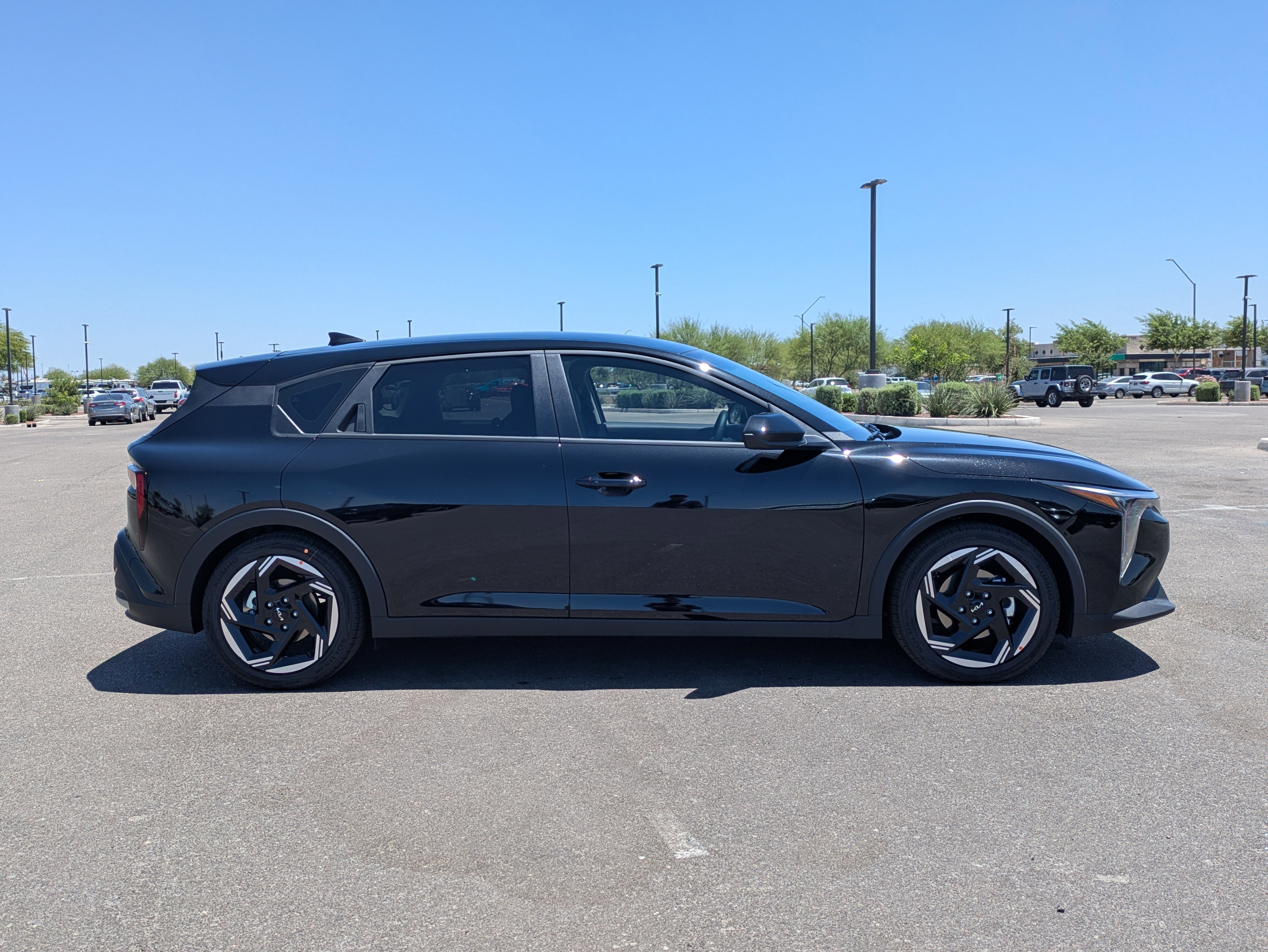 New 2026 Aurora Black Pearl Kia EX image 6