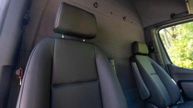 New 2025 Blue Gray Mercedes-Benz Cargo 170 WB image 33