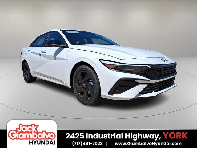 New 2026 White Hyundai SEL Sport image 1
