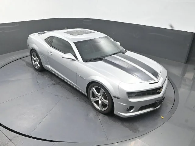 Used 2010 Silver Chevrolet SS image 20