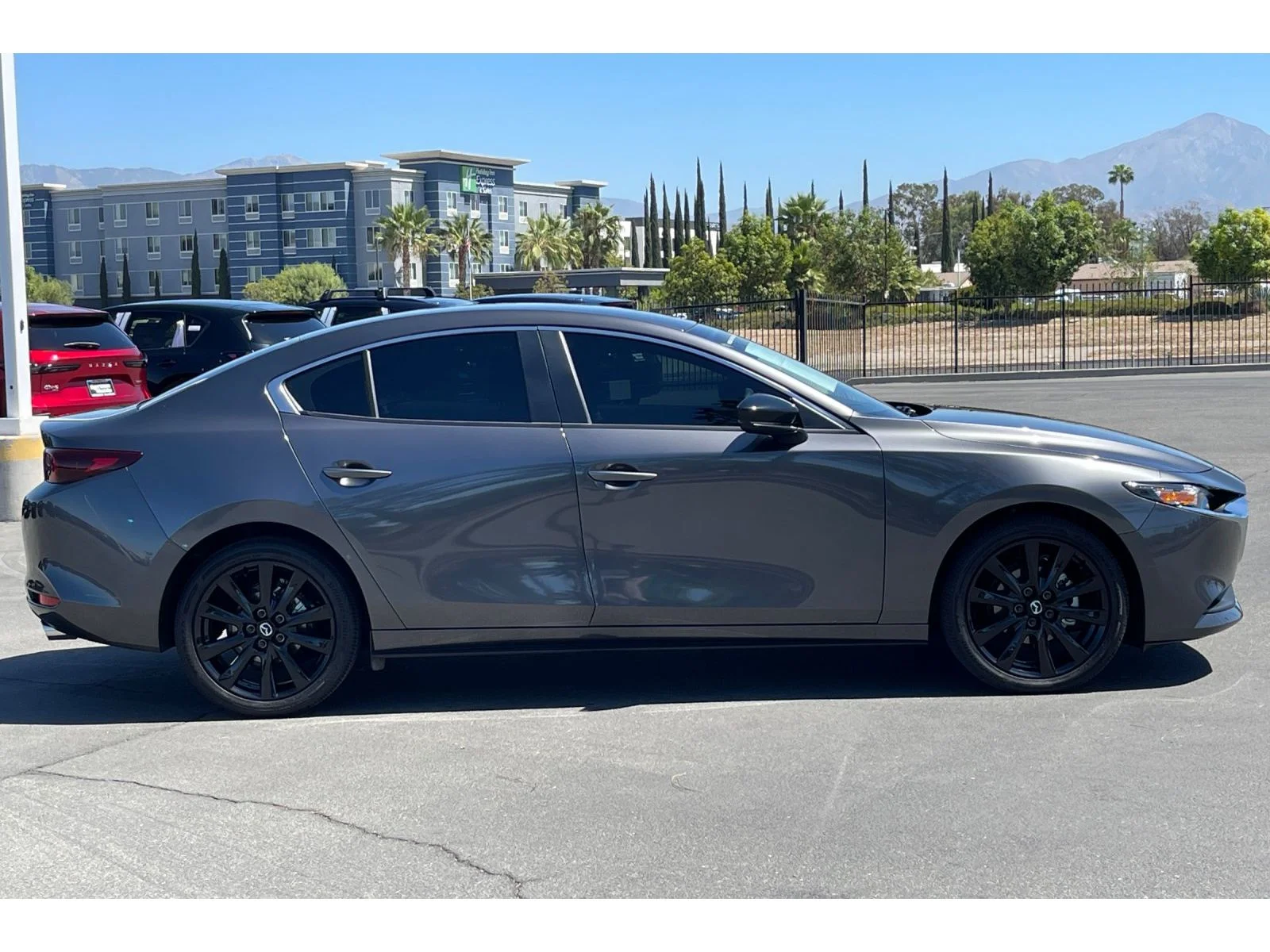 Used 2025 Machine Gray Metallic Mazda Select image 8