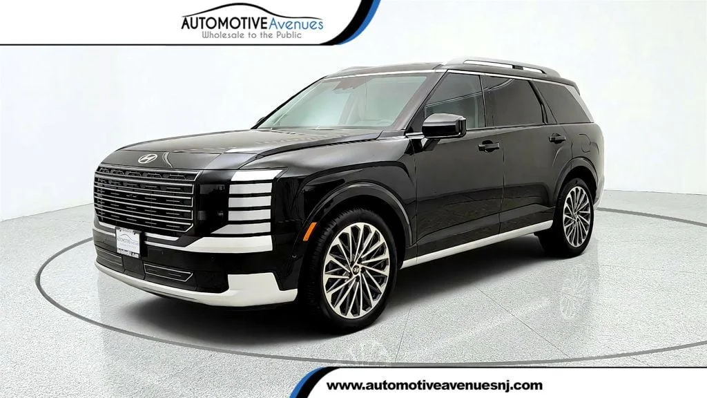 Used 2026 Abyss Black Pearl Hyundai Calligraphy FWD image 1