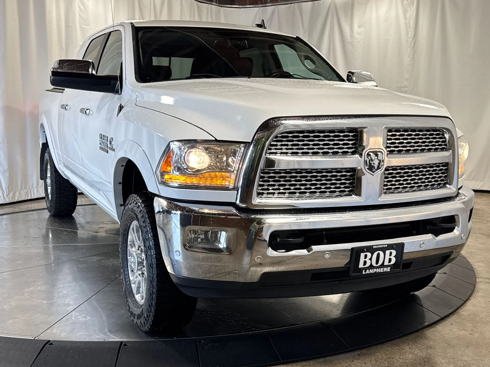 Used 2017 Bright White Clearcoat Ram Laramie image 7
