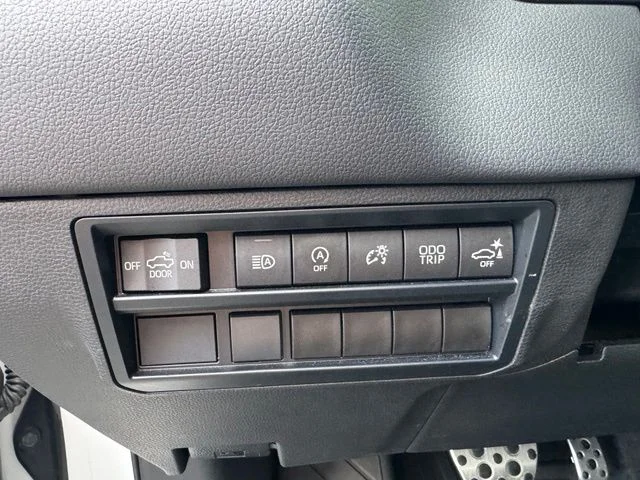 Used 2023 Ice Toyota Limited image 21
