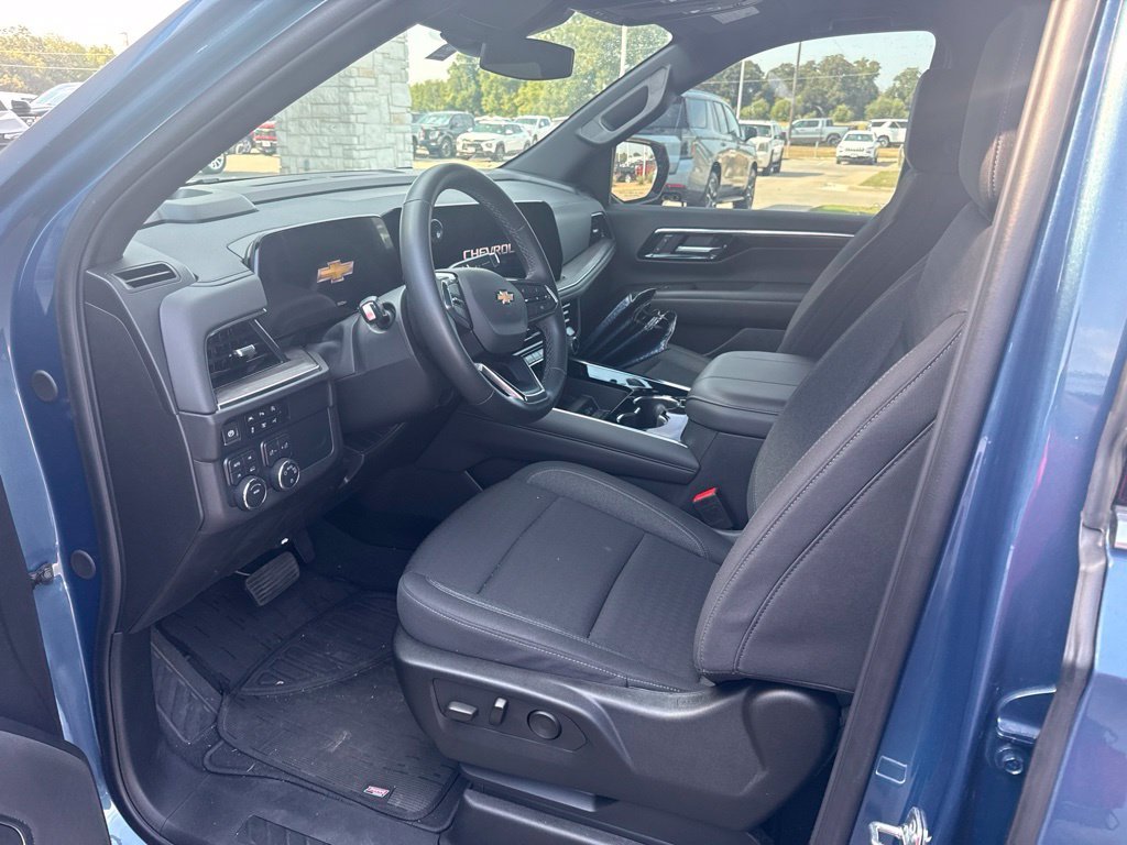 Used 2025 Blue Chevrolet LS image 6
