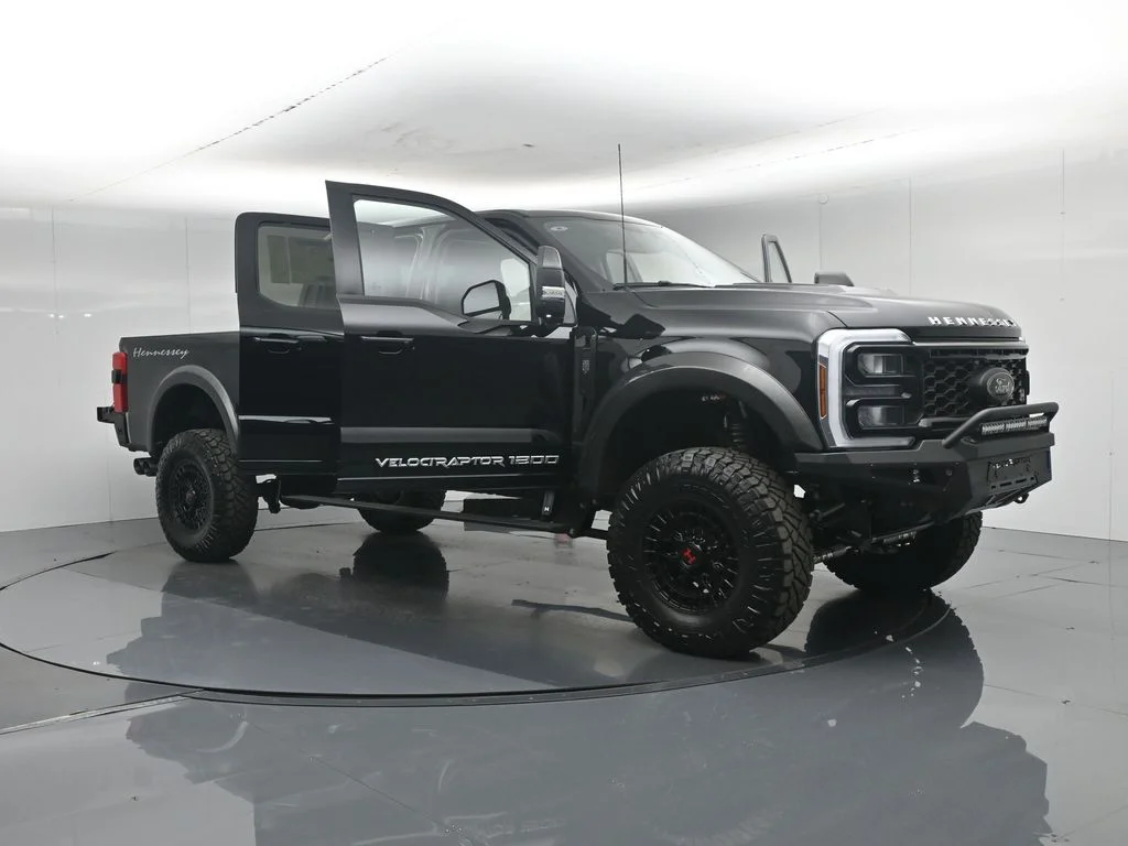 New 2026 Agate Black Metallic Ford Lariat image 38